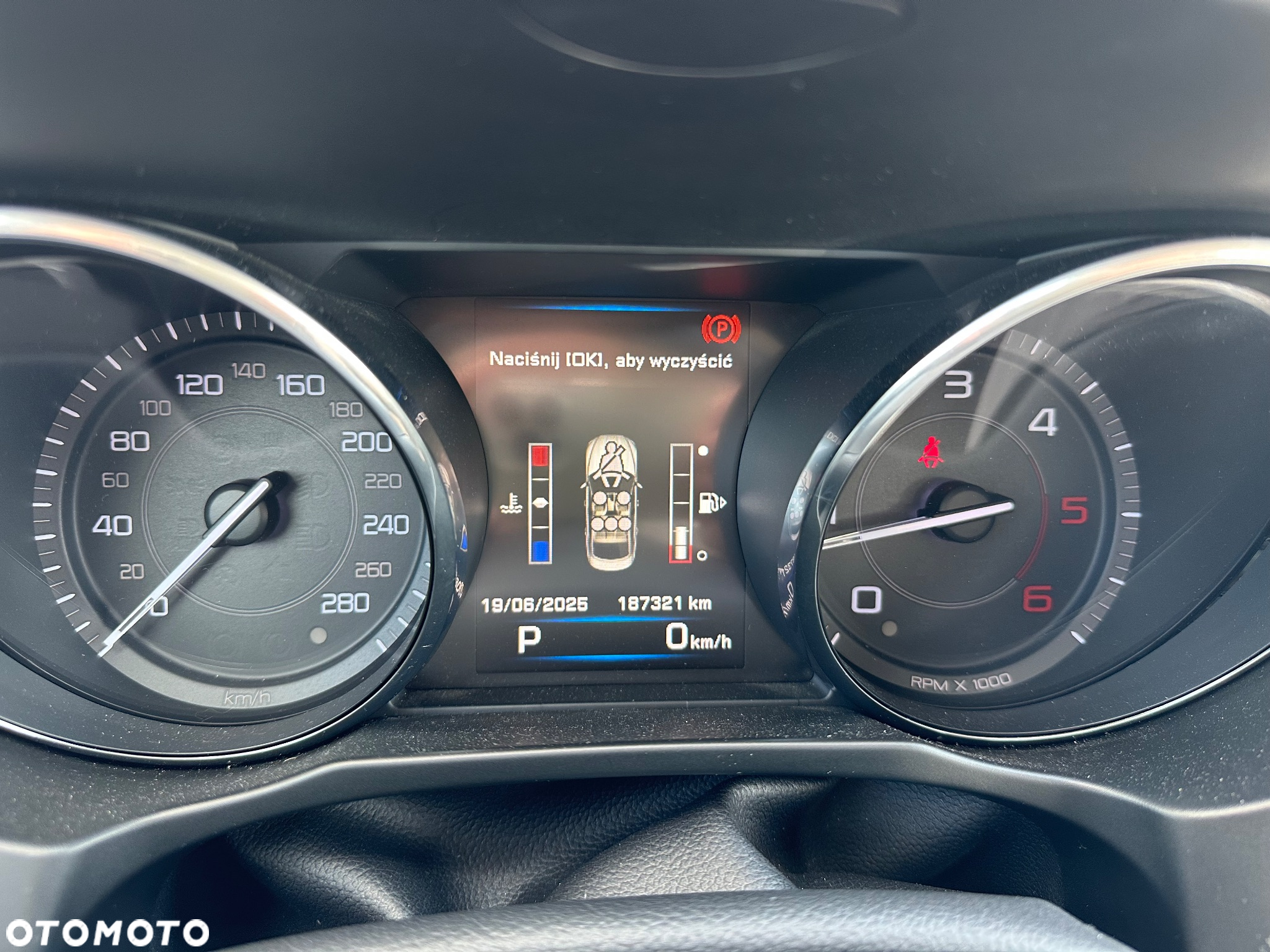 Jaguar XE 2.0 D Prestige - 19