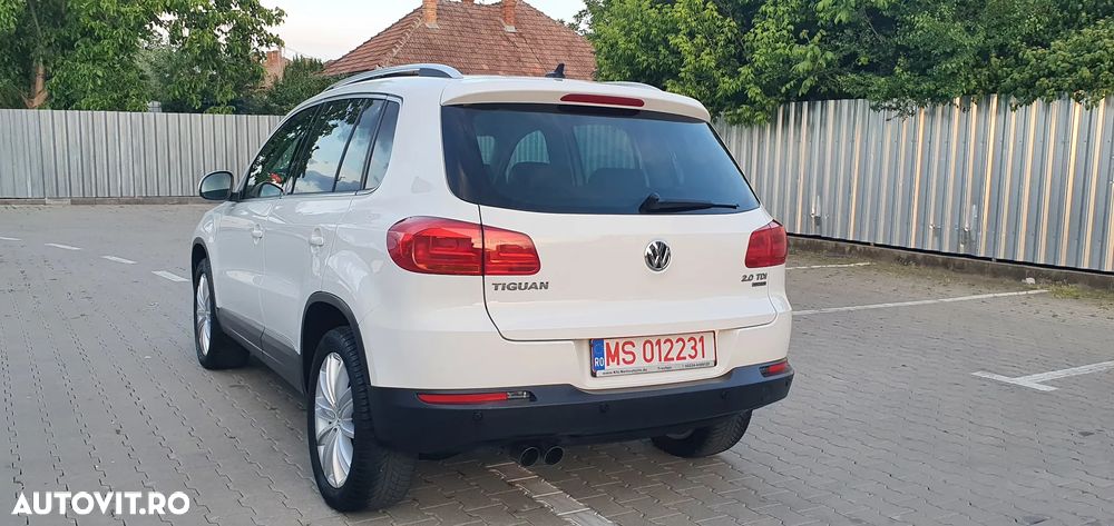 Volkswagen Tiguan 2.0 TDI DPF 4Motion BlueMotion Technology Track & Field - 26