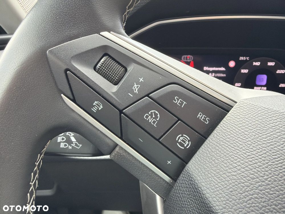 Seat Leon 1.5 eTSI mHEV Style DSG - 19