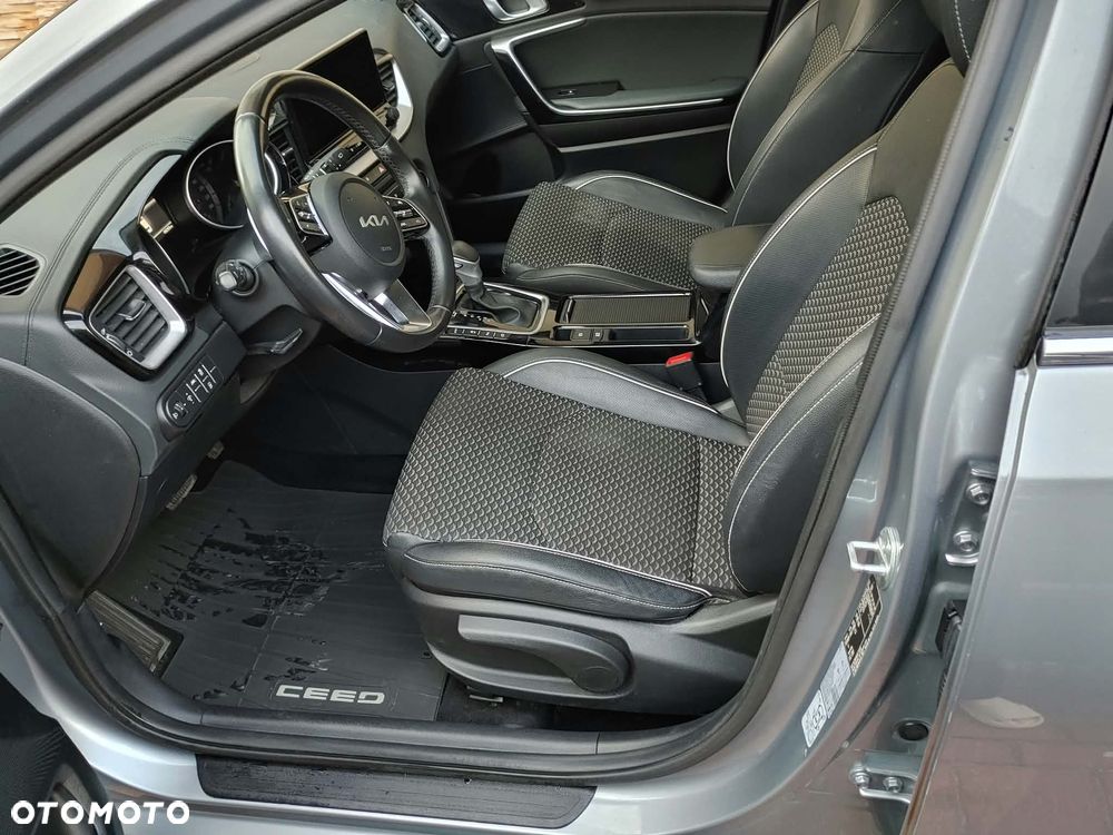 Kia Ceed - 7