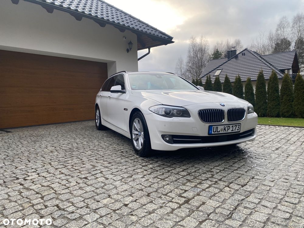 BMW Seria 5 525d xDrive Sport-Aut - 7