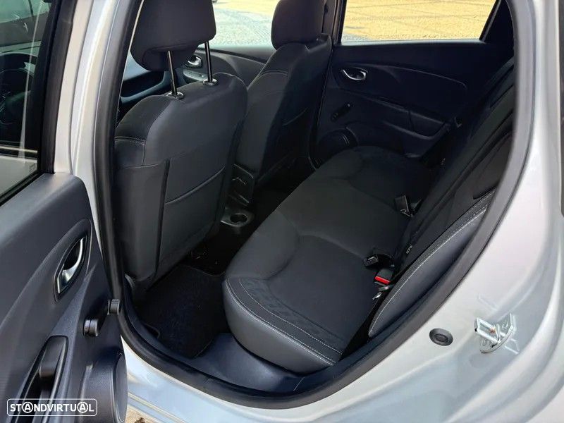 Renault Clio Sport Tourer 0.9 TCe Limited Edition - 19