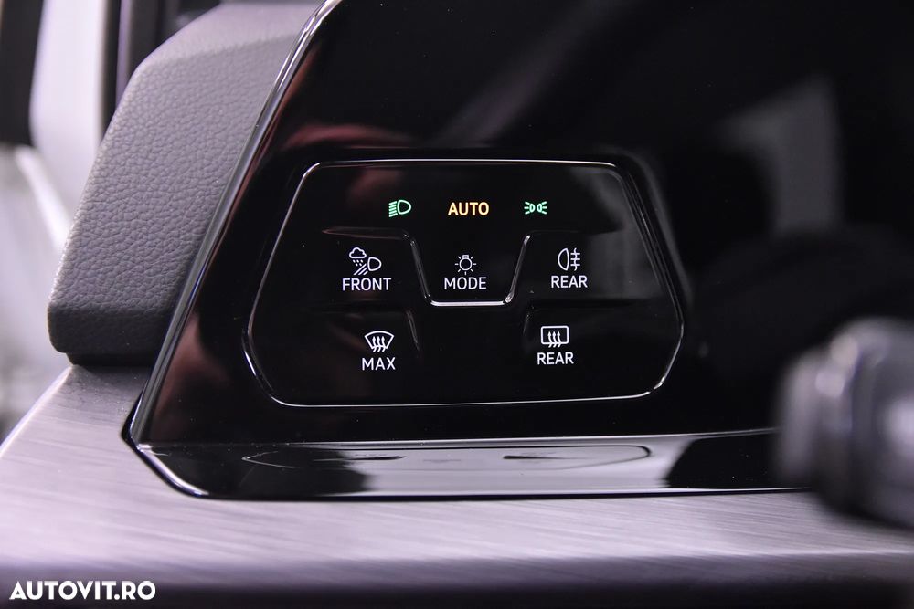 Volkswagen Golf - 15