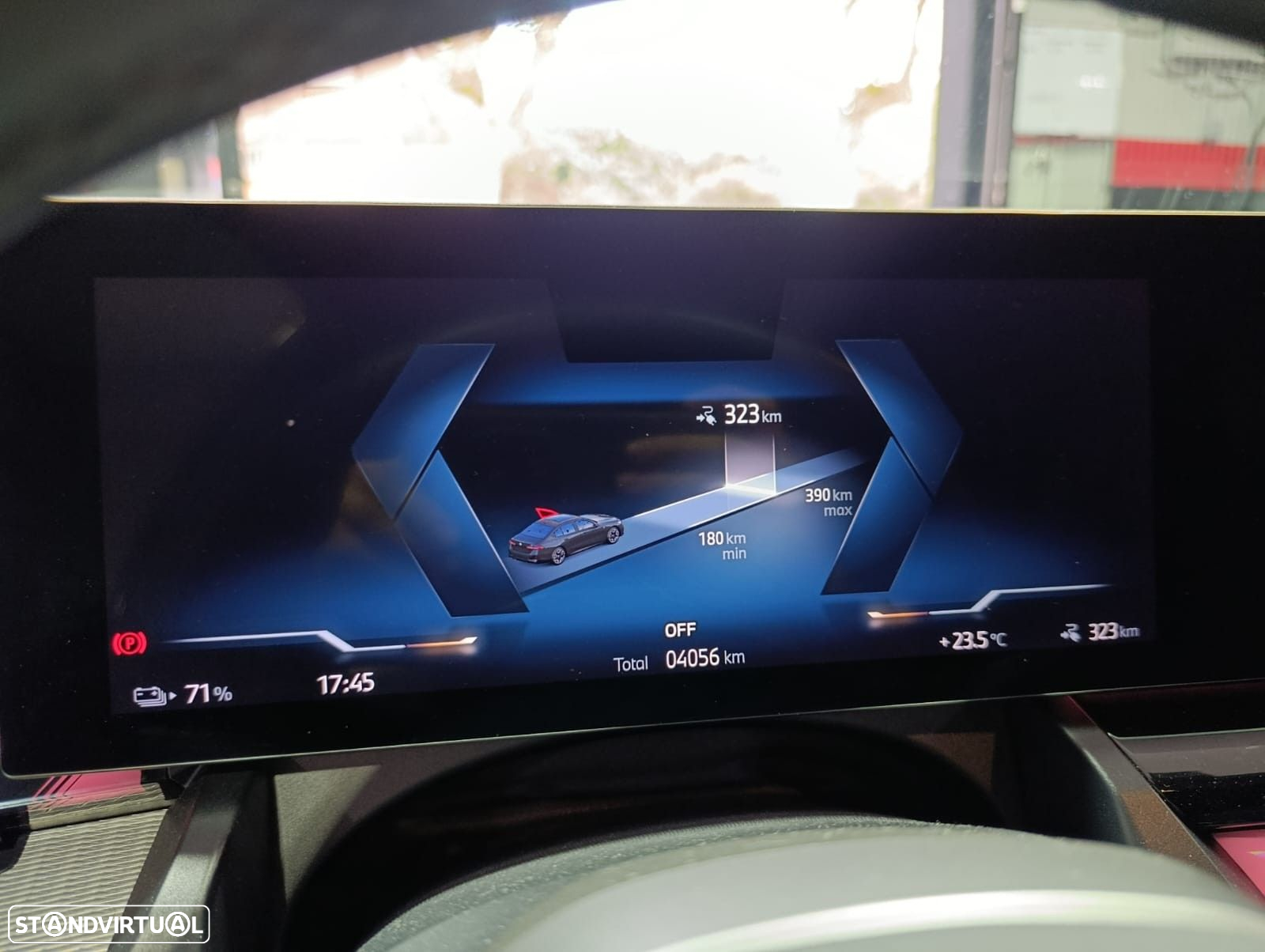 BMW i5 eDrive40 Pack Desportivo M - 28