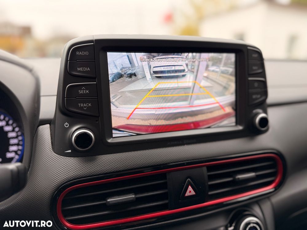 Hyundai KONA 1.6 T-GDI 4WD Aut. Premium - 21