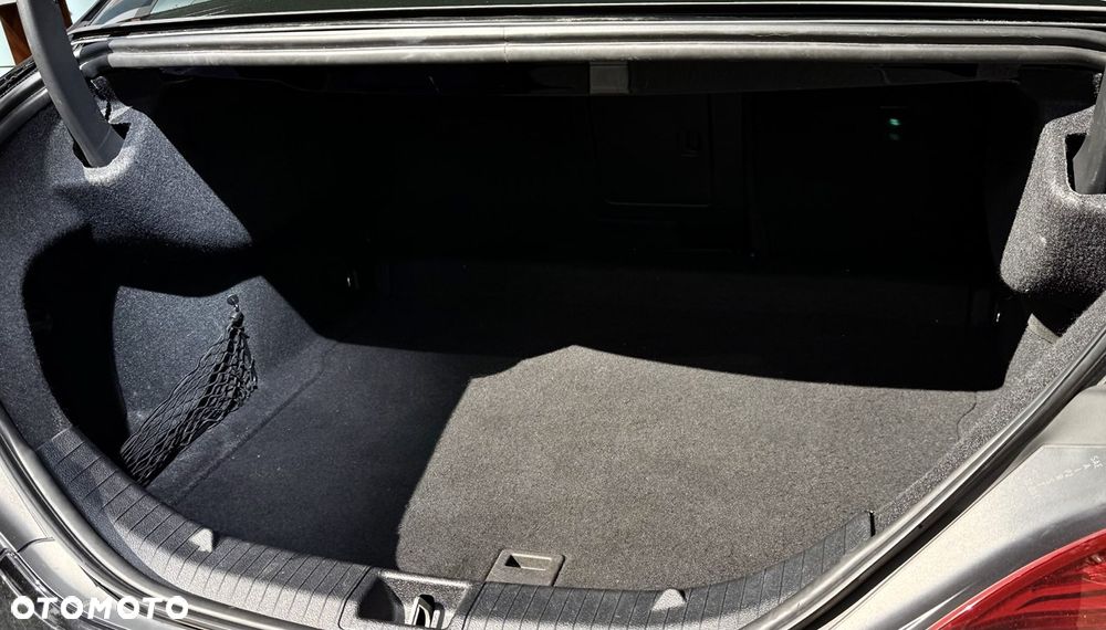 Mercedes-Benz CLA 250 4-Matic - 16