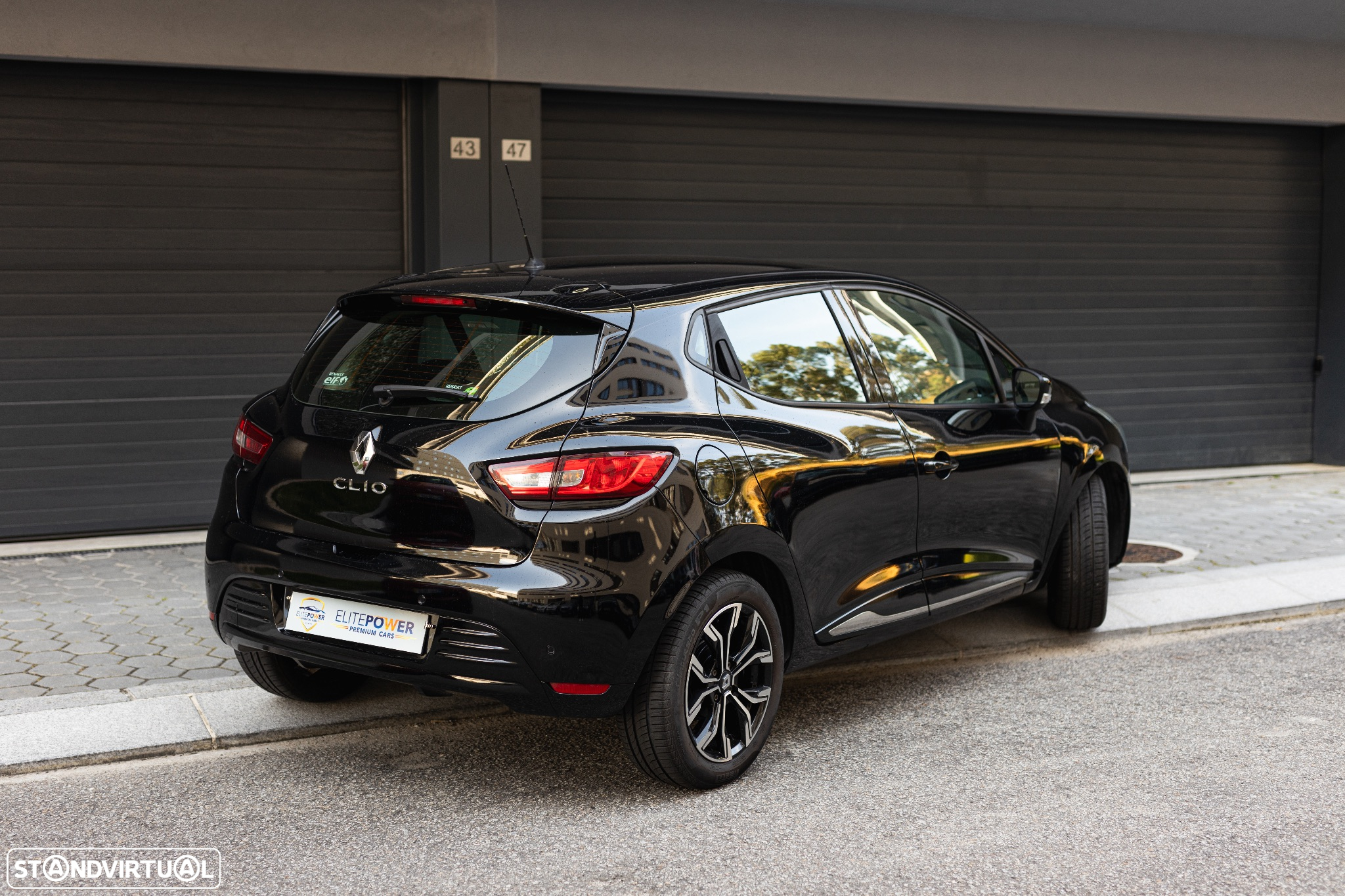 Renault Clio 0.9 TCE Confort - 4