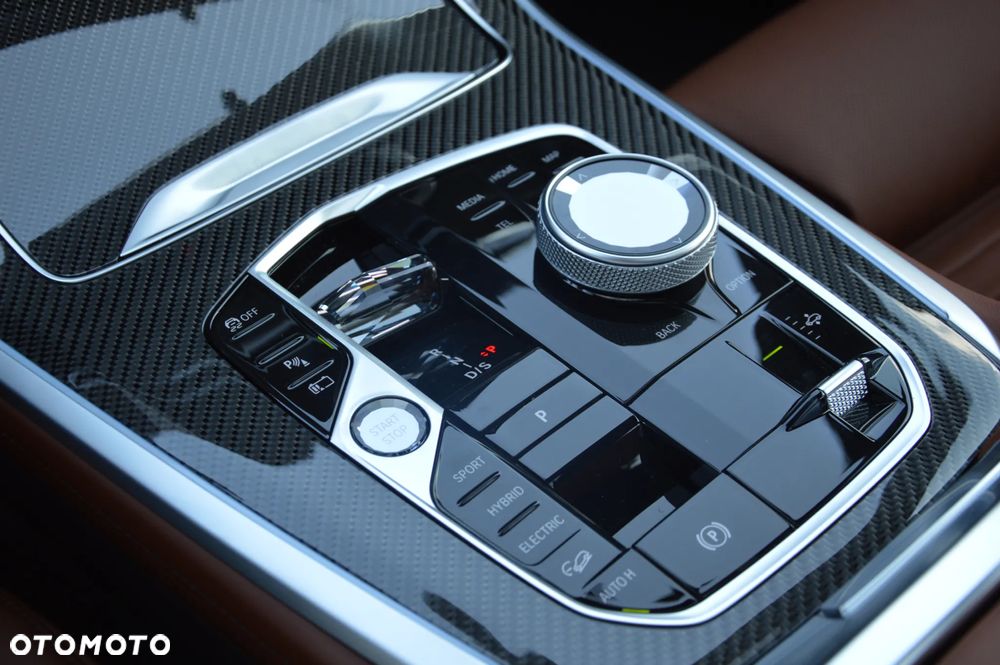 BMW X5 xDrive50e - 14