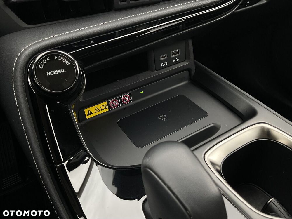 Lexus NX 350h Elegance AWD - 33