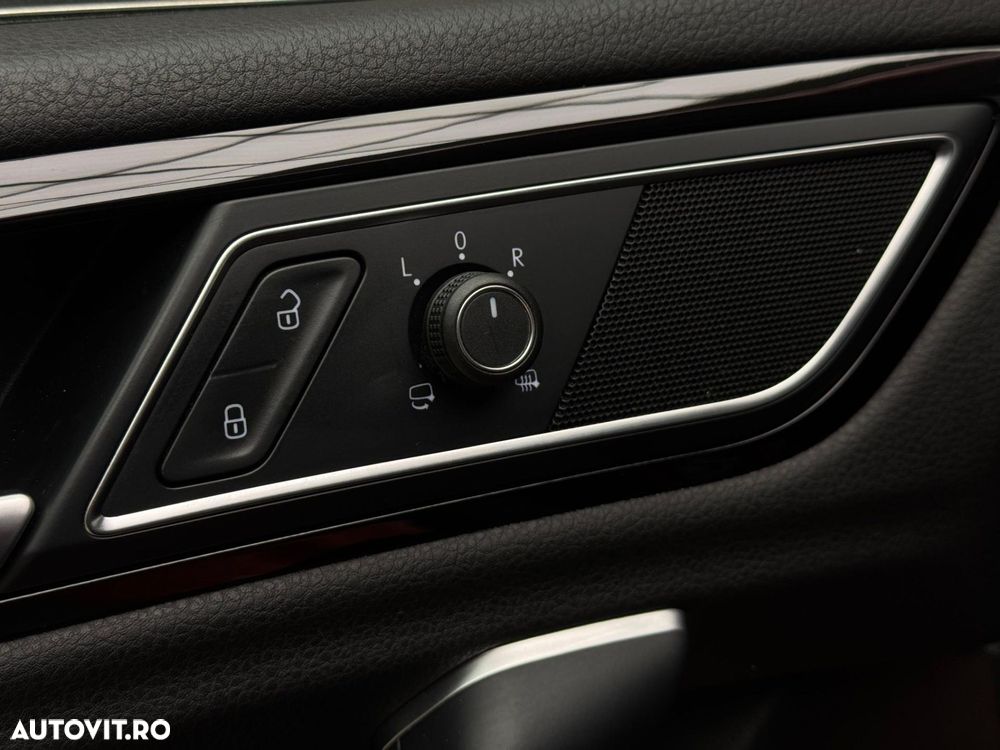 Volkswagen Golf Sportsvan - 19