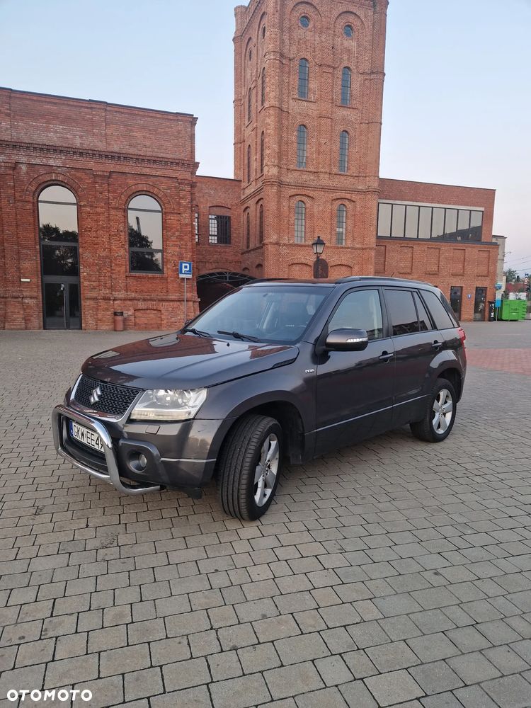 Suzuki Grand Vitara 1.9 DDiS Premium EU5 - 2