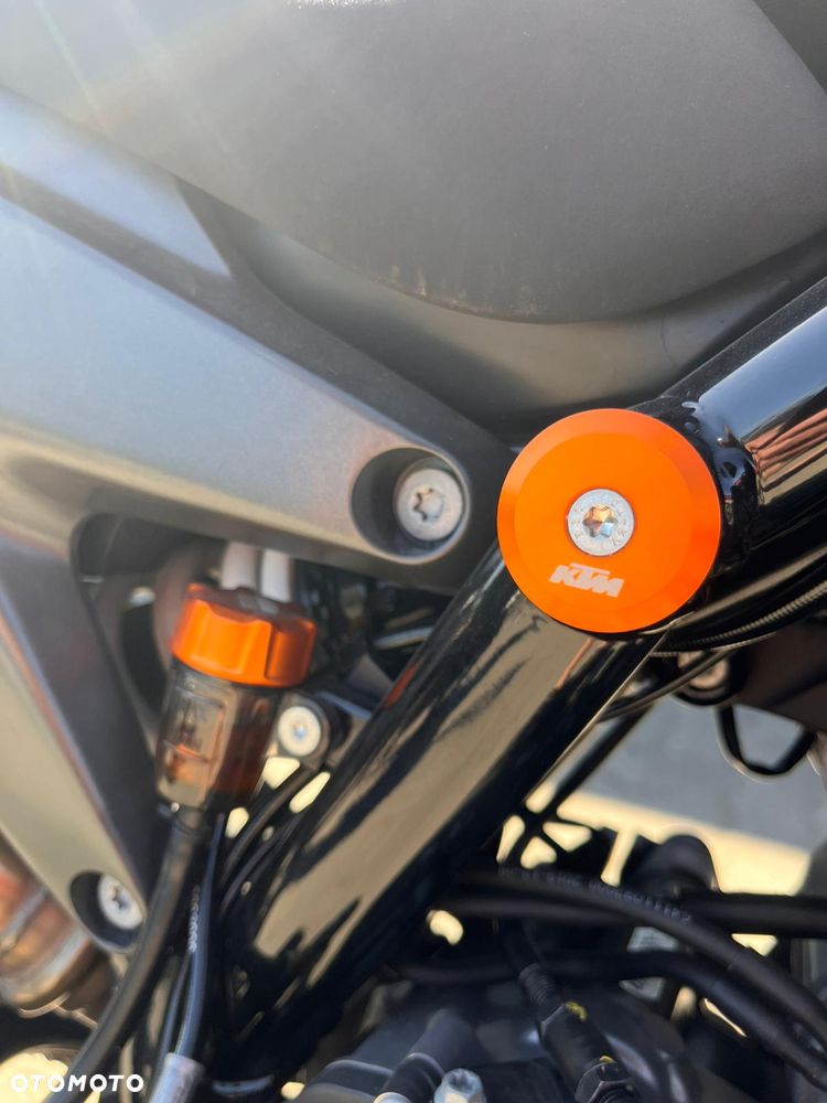 KTM Duke 790 - 14