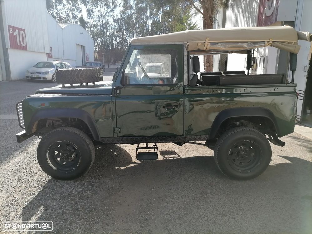Land Rover Defender 90 2.5 TDi Metal Top - 5