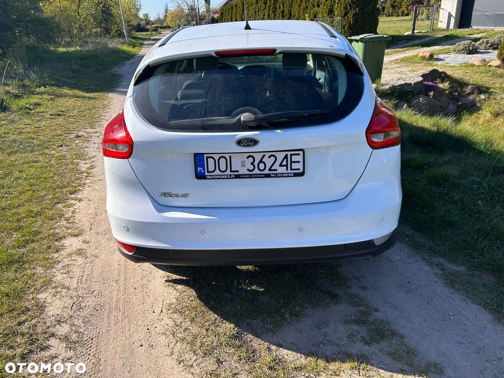 Ford Focus 1.5 TDCi Trend - 4