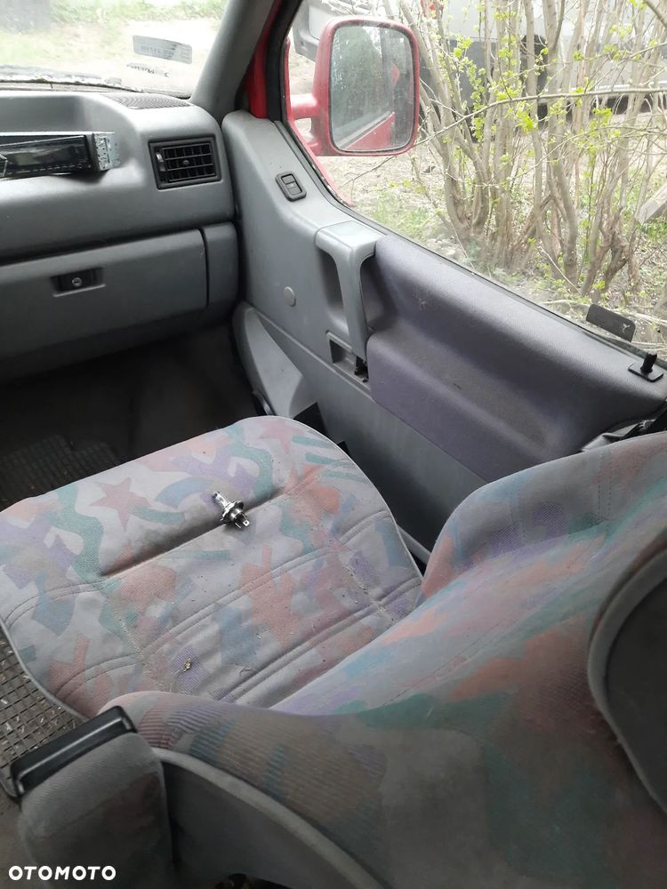 Volkswagen Multivan - 9