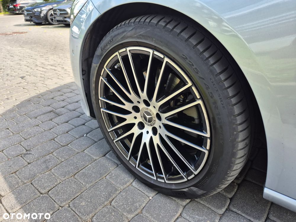 Mercedes-Benz Klasa C 220 d 9G-TRONIC - 7