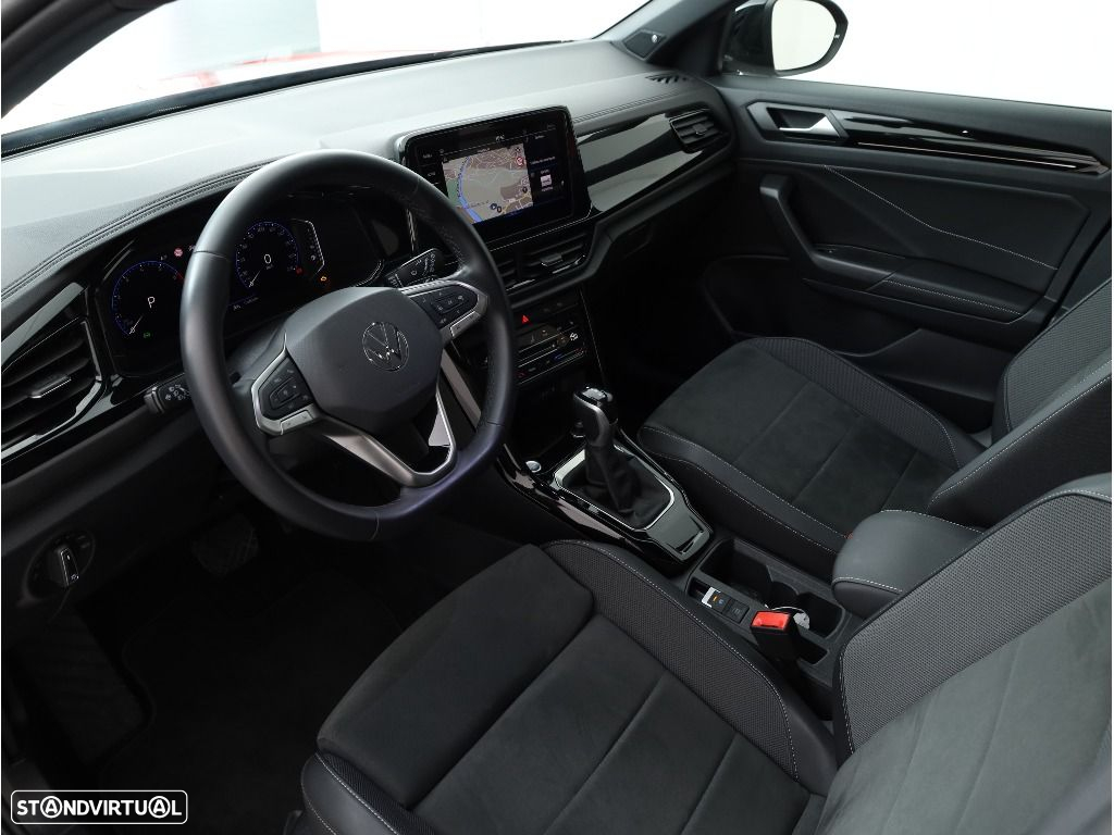 VW T-Roc 1.5 TSI Black Style DSG - 13