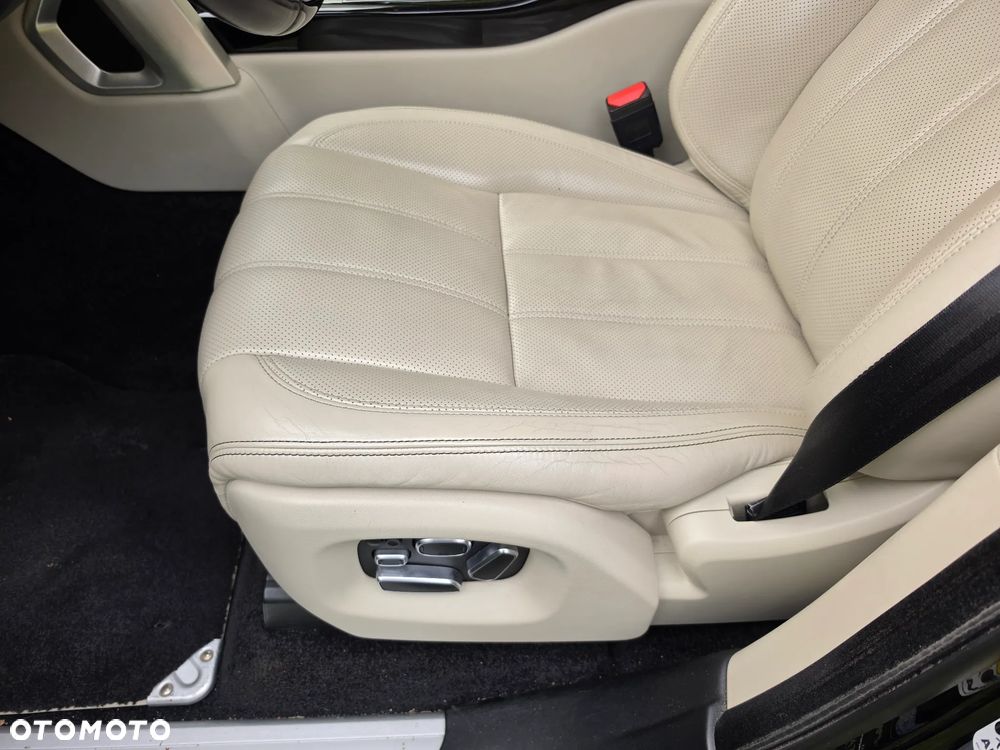 Land Rover Range Rover 4.4SD V8 SV AB - 17