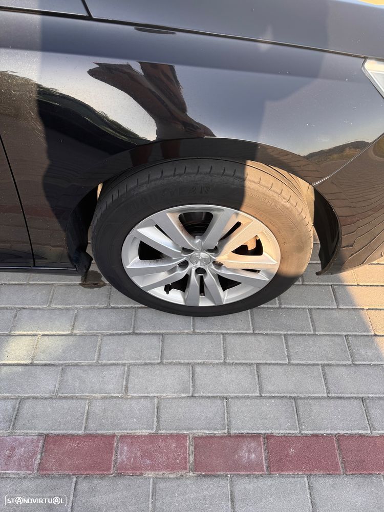 Peugeot 308 BlueHDi FAP 130 EAT8 Stop & Start Allure Pack - 3
