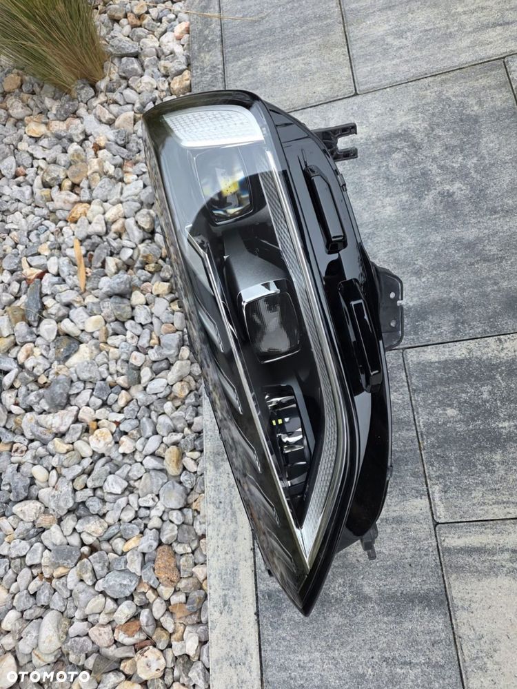 audi a4 s4 b9 kompletna lampa lewa przód full led matrix  8w0941035e - 4