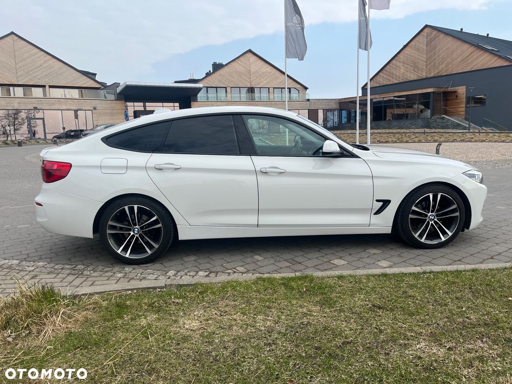 BMW 3GT 320i - 3