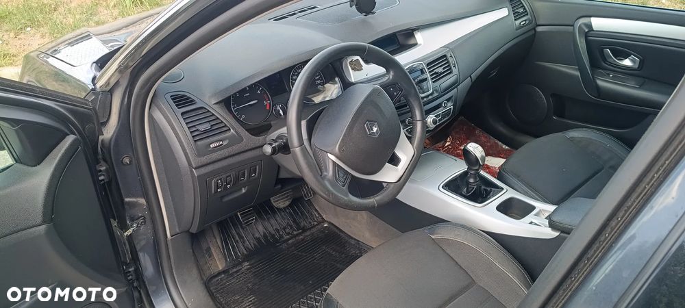 Renault Laguna - 3