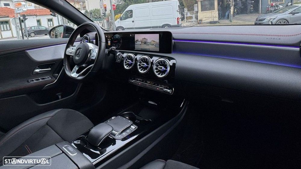 Mercedes-Benz CLA 180 - 21