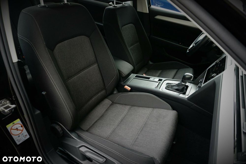 Volkswagen Passat 2.0 TDI SCR Comfortline DSG - 19