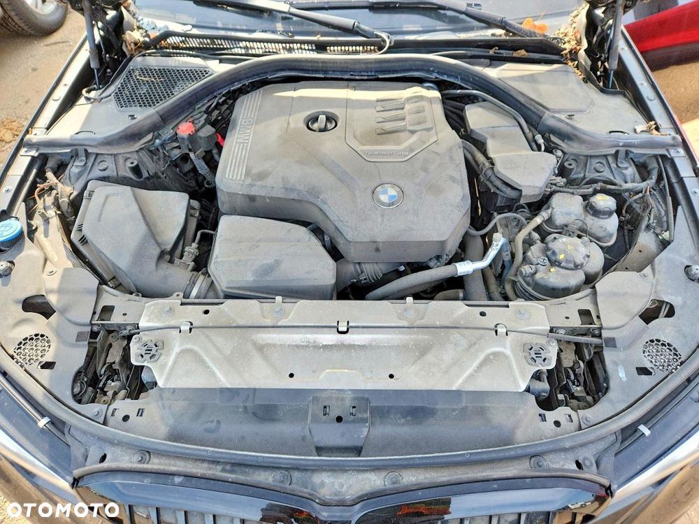 BMW Seria 3 330i xDrive Edition M Sport Shadow - 10