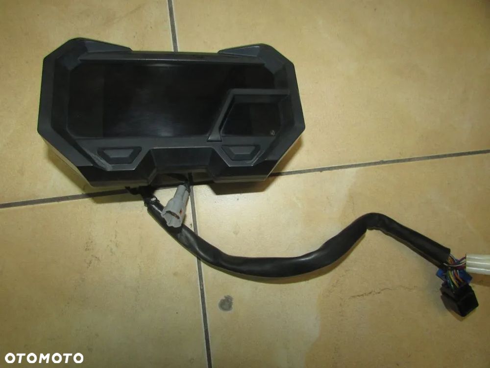 VOGE 300DS licznik zegar - 1