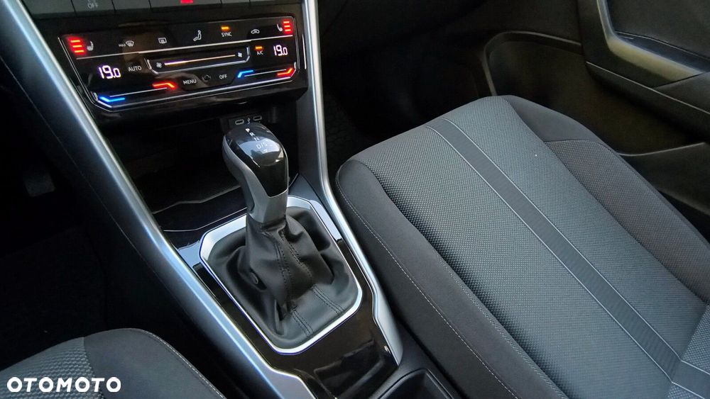 Volkswagen T-Roc - 27
