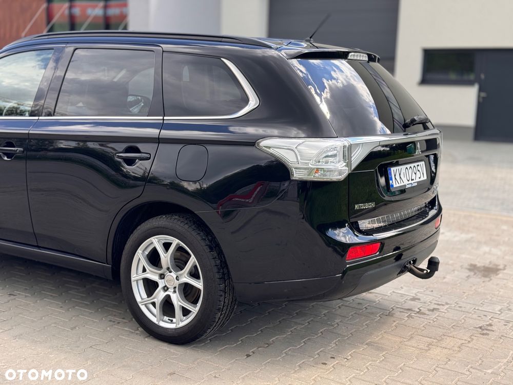 Mitsubishi Outlander - 6