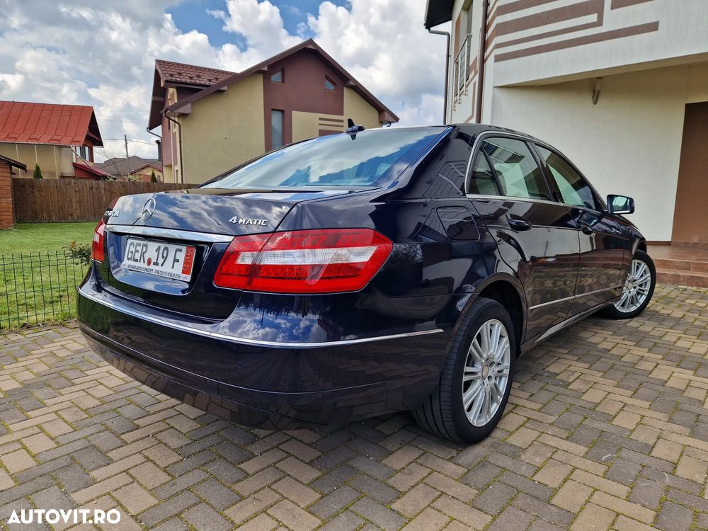 Mercedes-Benz E 250 CDI 4MATIC 7G-TRONIC Elegance - 3