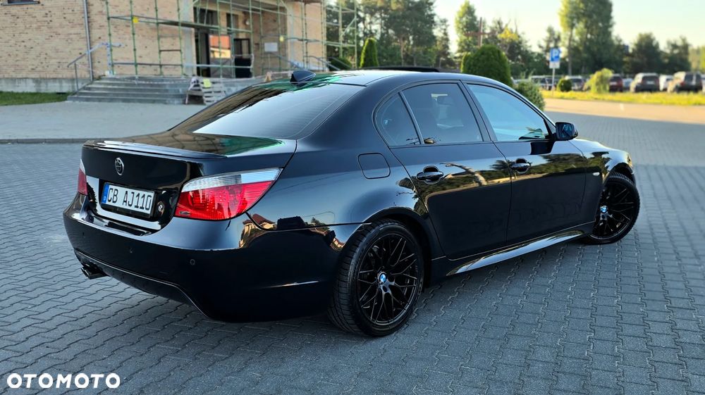 BMW Seria 5 530d Edition Sport - 17