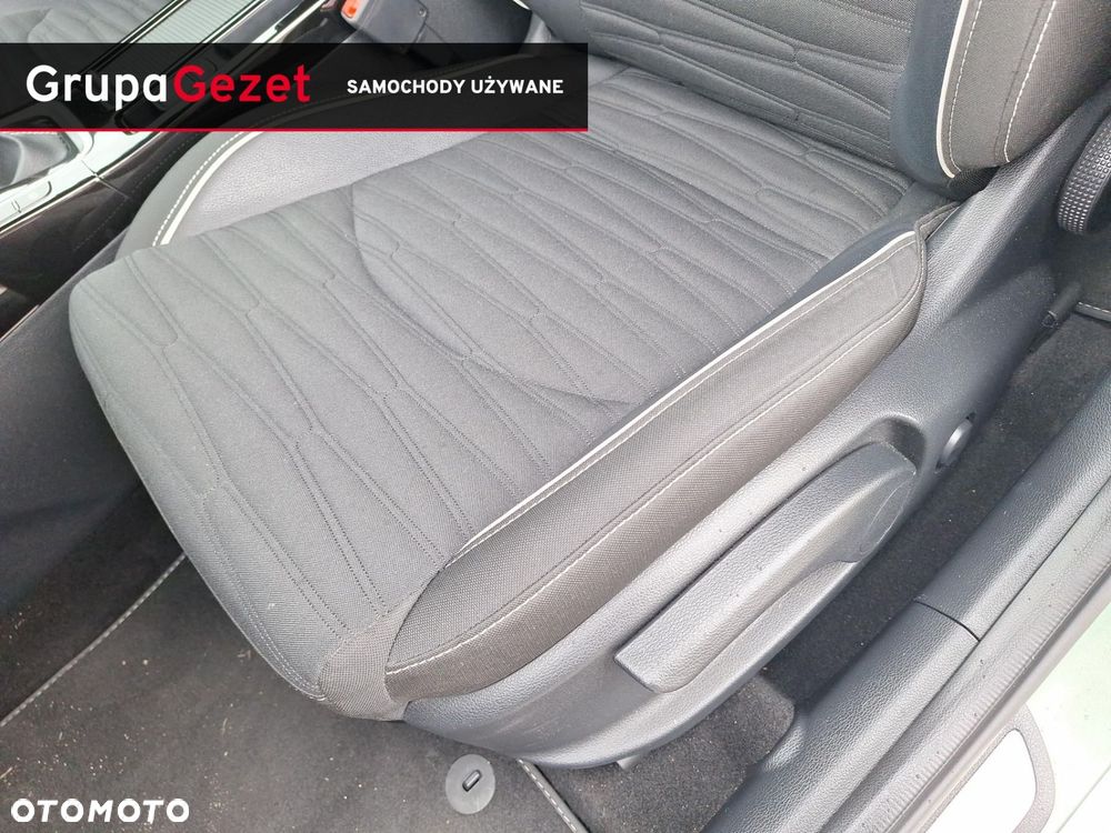 Kia ProCeed 1.5 T-GDI GT Line DCT - 12