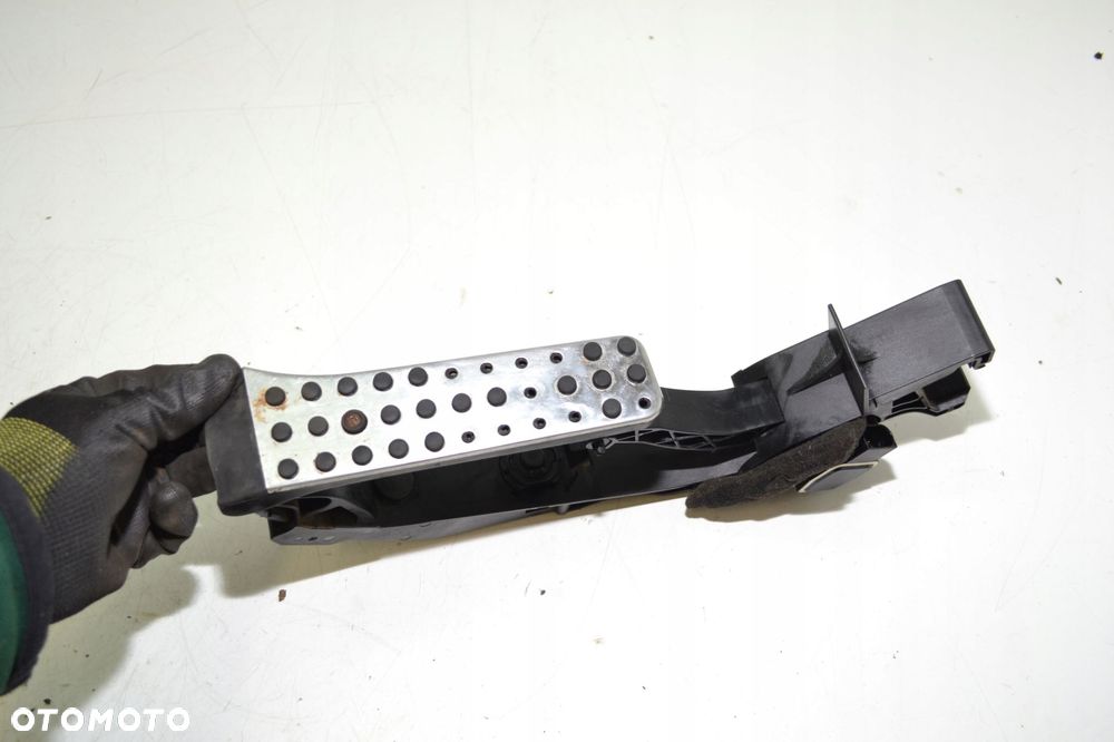 MERCEDES W211 LIFT 3.0 CDI V6 AUTOMAT PEDAŁ GAZU 2113010001 - 3