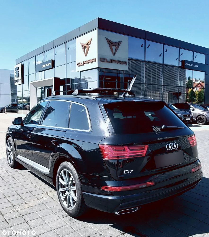 Audi Q7 - 4