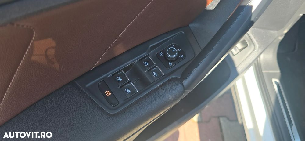 Volkswagen Tiguan 2.0 TDI SCR DSG Elegance - 29