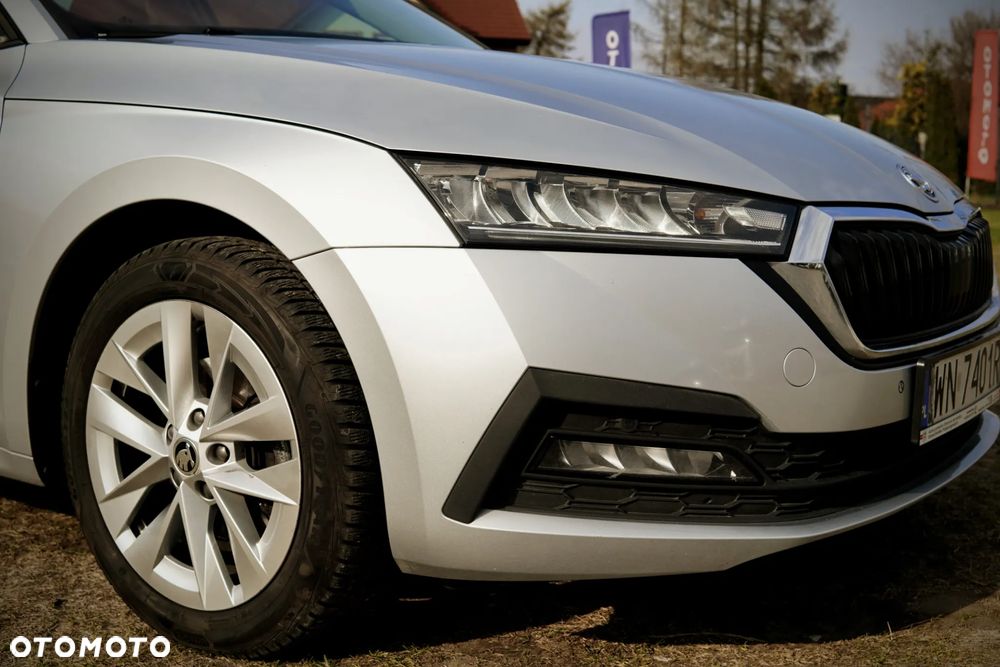 Skoda Octavia 1.5 TSI ACT Ambition - 6