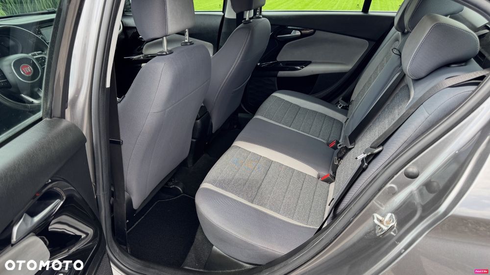 Fiat Tipo 1.6 MultiJet 16v Lounge - 14