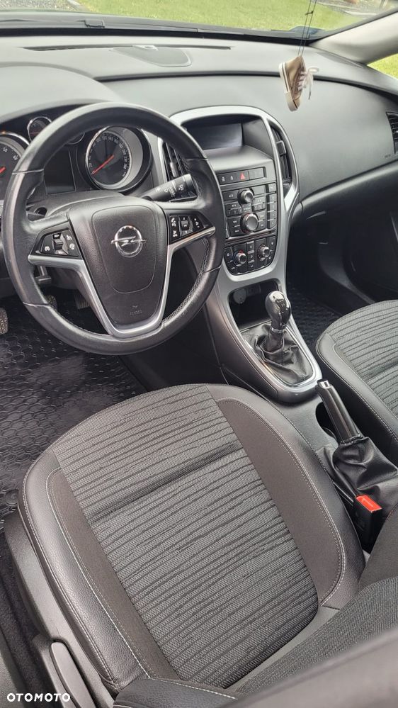 Opel Astra 1.6 Enjoy EU6 - 9