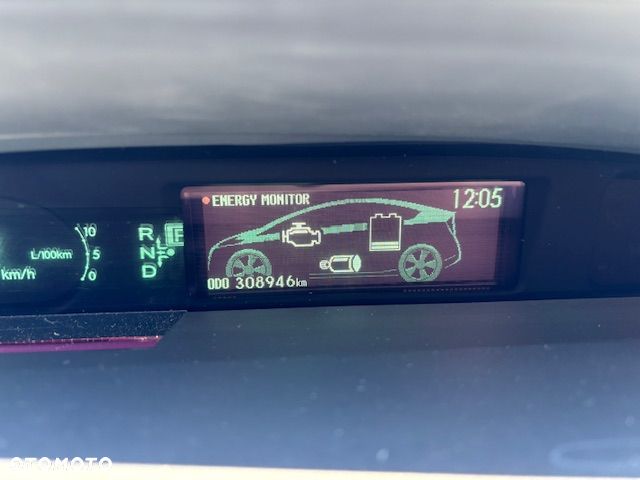 Toyota Prius 1.8 HSD Luna - 18