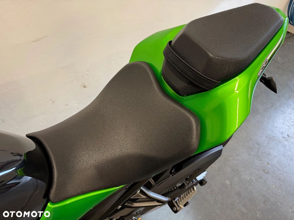 Kawasaki Z 900 - 24