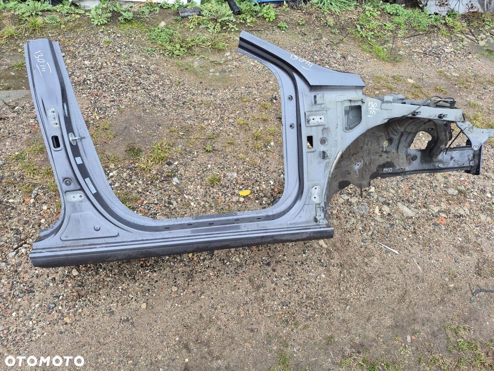 hyundai i30 iii ćwiartka prawy przód próg słupek środkowy 2017-