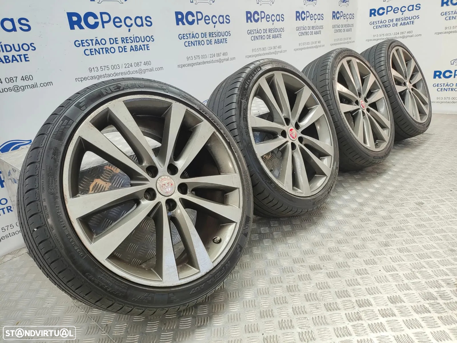 Conjunto Jantes 19 Jaguar XE X760 8,5J ET55 7,5J ET 44,5 5x108 - 2