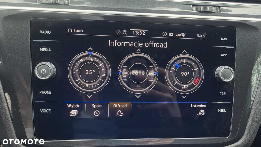 Volkswagen Tiguan - 32