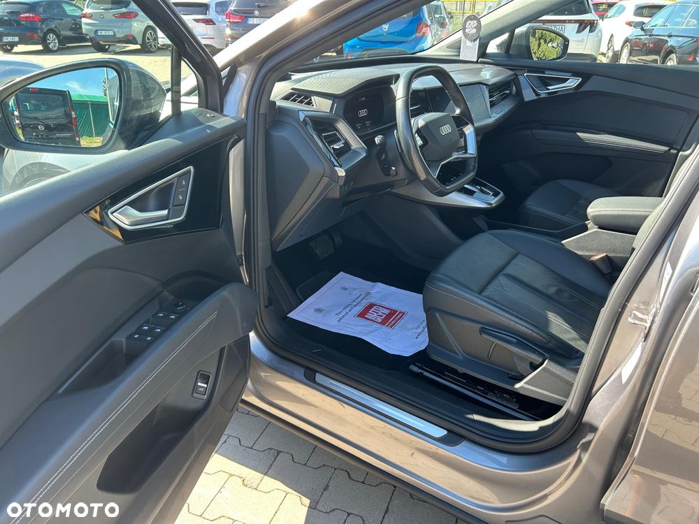 Audi Q4 e-tron - 16