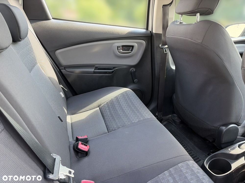 Toyota Yaris 1.0 Active EU6 - 14