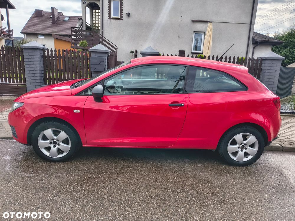 Seat Ibiza 2010 photo 3