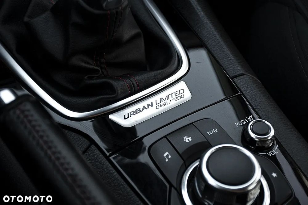 Mazda 3 SKYACTIV-G 120 Urban Limited - 23